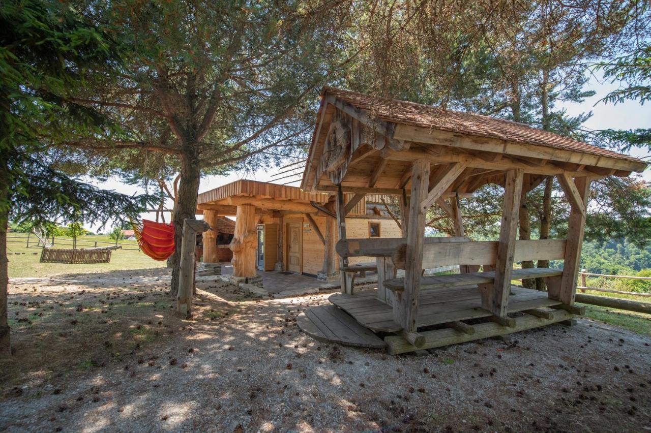 Holiday Home Ernest Zelezni With Hot Tub Ivancna Gorica المظهر الخارجي الصورة