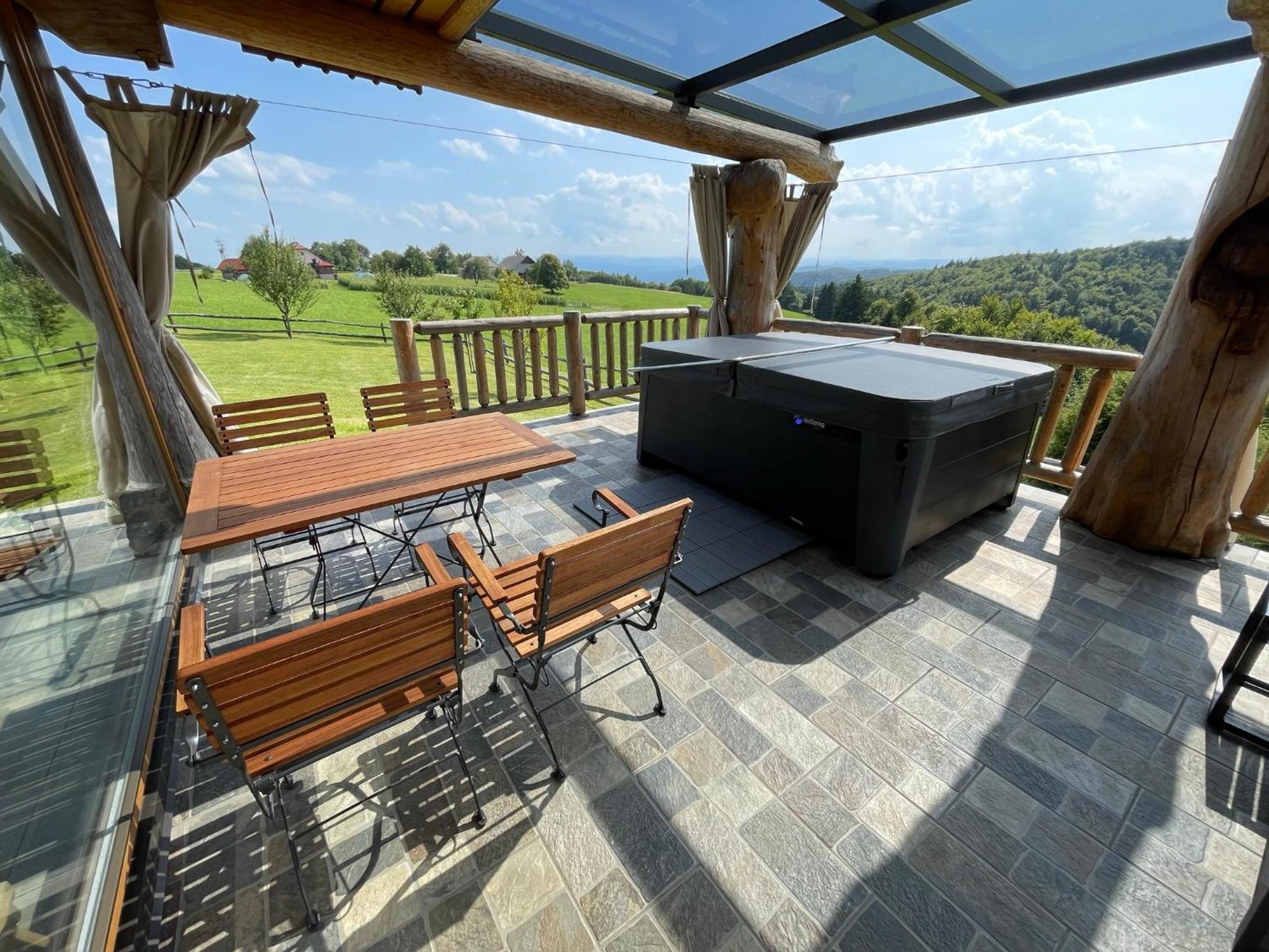 Holiday Home Ernest Zelezni With Hot Tub Ivancna Gorica المظهر الخارجي الصورة